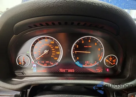 2016 BMW X3 xDrive28I z USA, uszkodzony, nr VIN 5UXWX9C53G0D93294